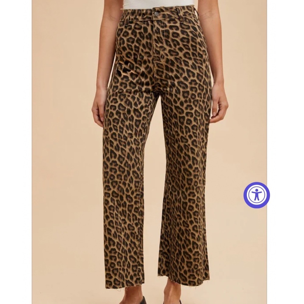 Anniewear Lea Leopard Wide Leg Jeans Large - Picture 7 of 7